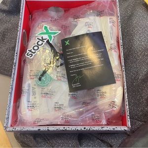 Jordan 4 Off White Sail DS